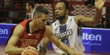 Regatas volvió a caer frente a Instituto