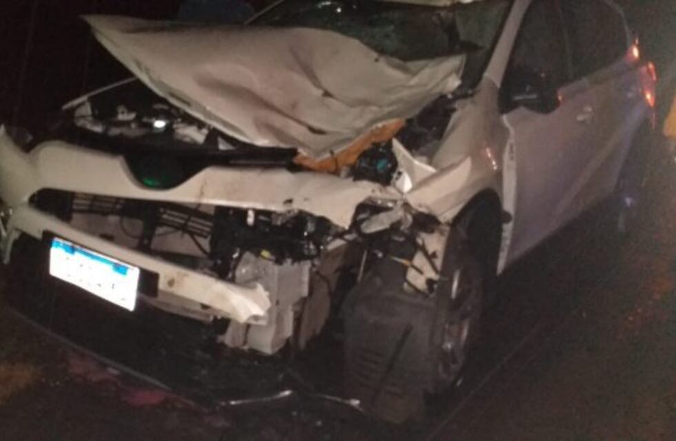 Chocaron tres vehículo en la autopista Rosario-Santa Fe por culpa de un caballo