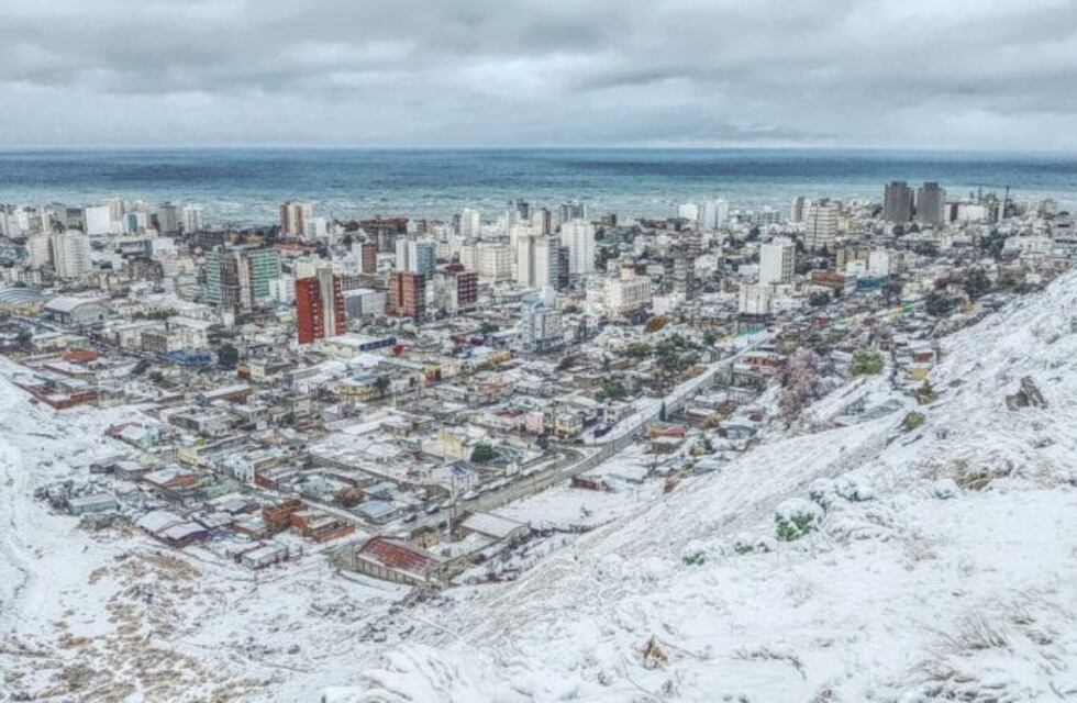 Nieva en Comodoro y zonas aledañas