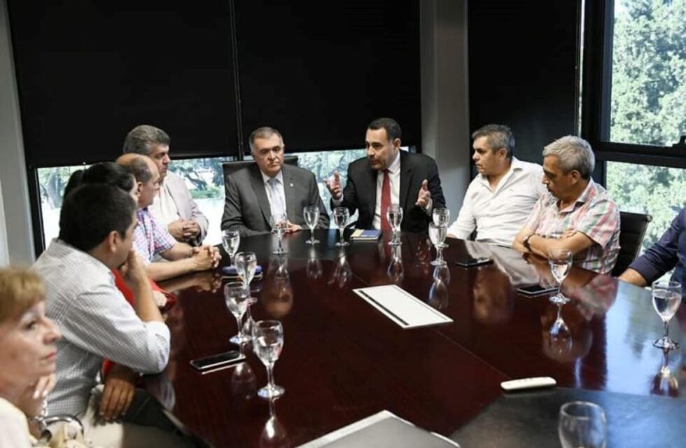 Jaldo se reunió con delegados comunales de Monteros