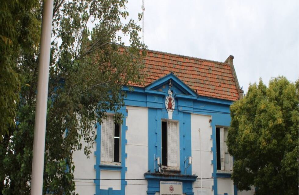 Muerte en la comisaría: para el fiscal debe resolverse como llegó el arma al lugar