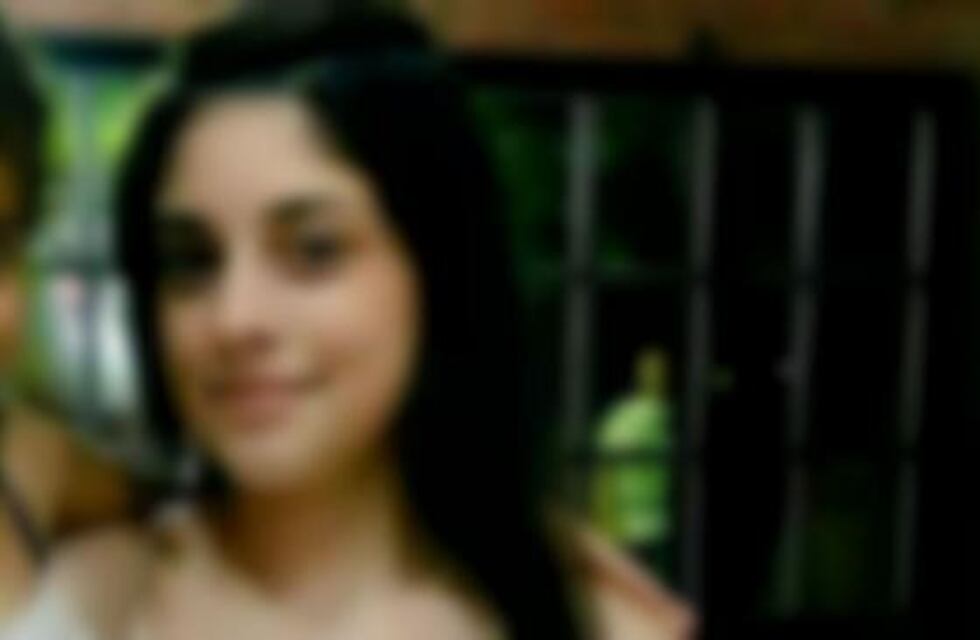 Padres de Yasmín se quejan por no tener contacto con su hija