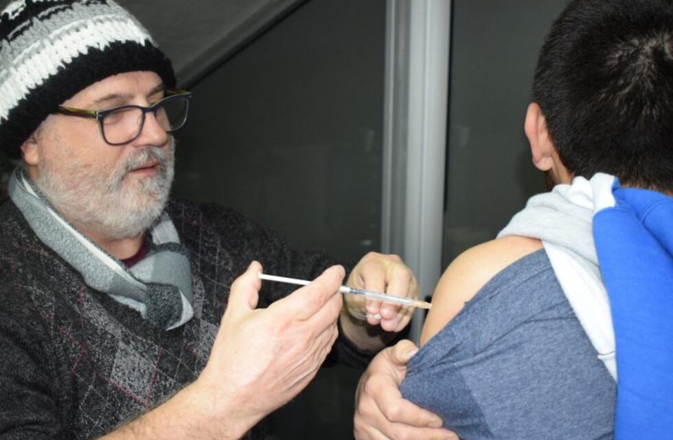 Vacunas antigripales y cursos de RCP para personas en situación de calle