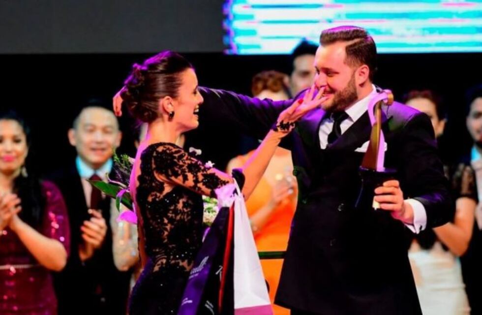 Un bailarín ruso y una fueguina ganaron el Mundial de Tango 2019
