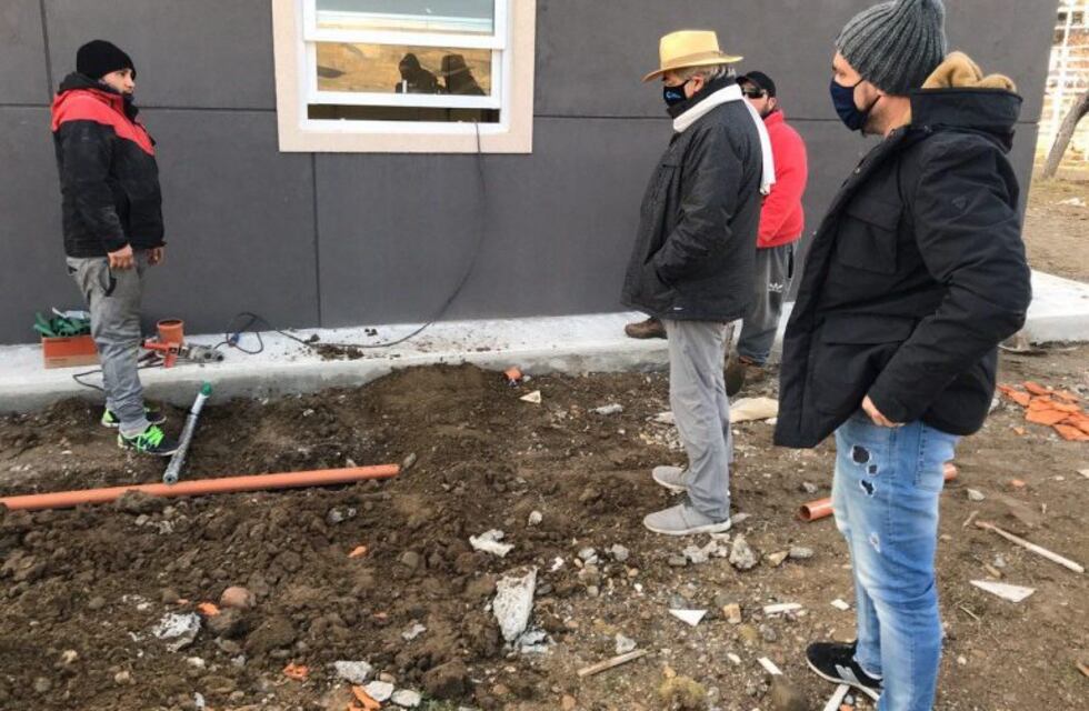 El viceintendente Macharashvili y el concejal Montenegro recorrieron obras en el barrio Ciudadela