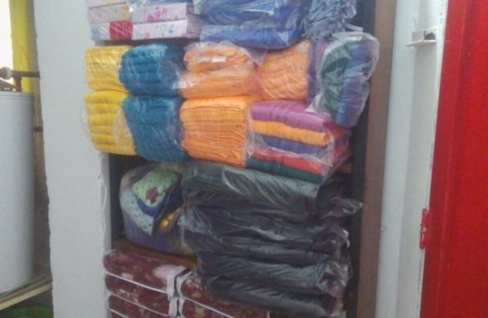 Reciben donaciones de frazadas para familias carenciadas de Mendoza