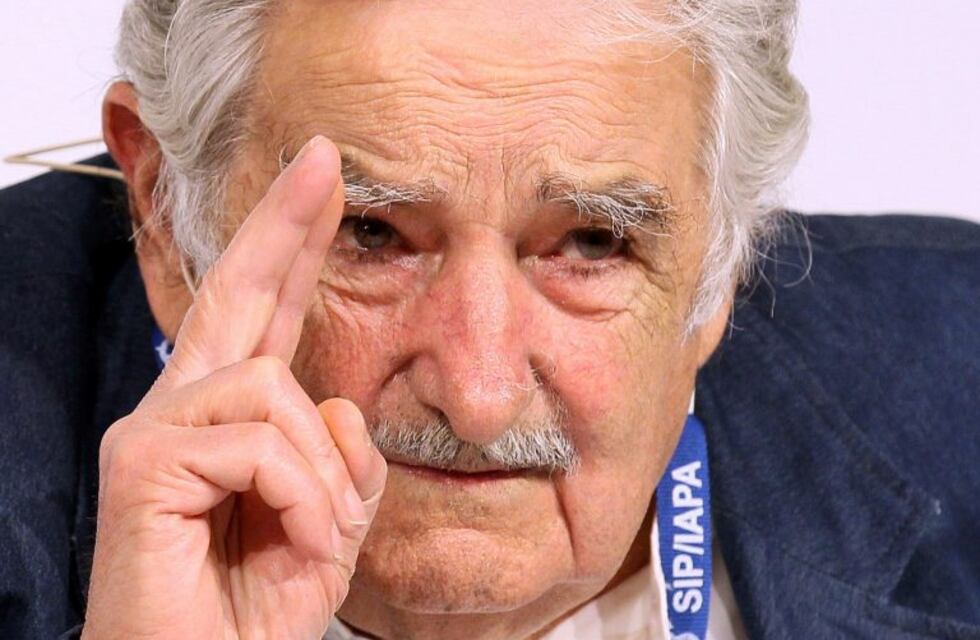 El expresidente de Uruguay José Mujica afirmó que hay una brutal crisis política en el mundo por falta de liderazgo
