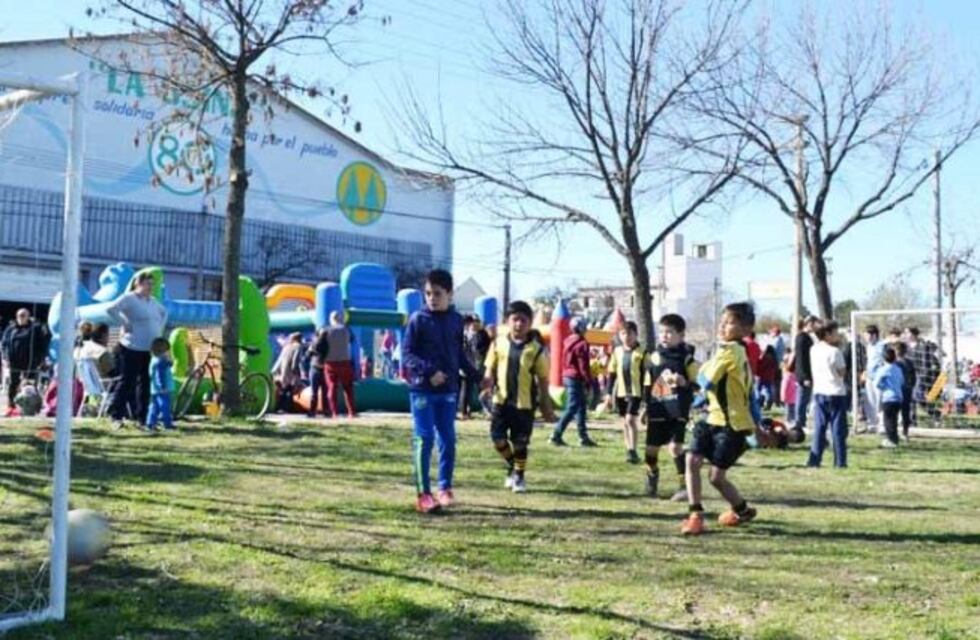 Actividades recreativas para celebrar los derechos de la niñez en la Usina