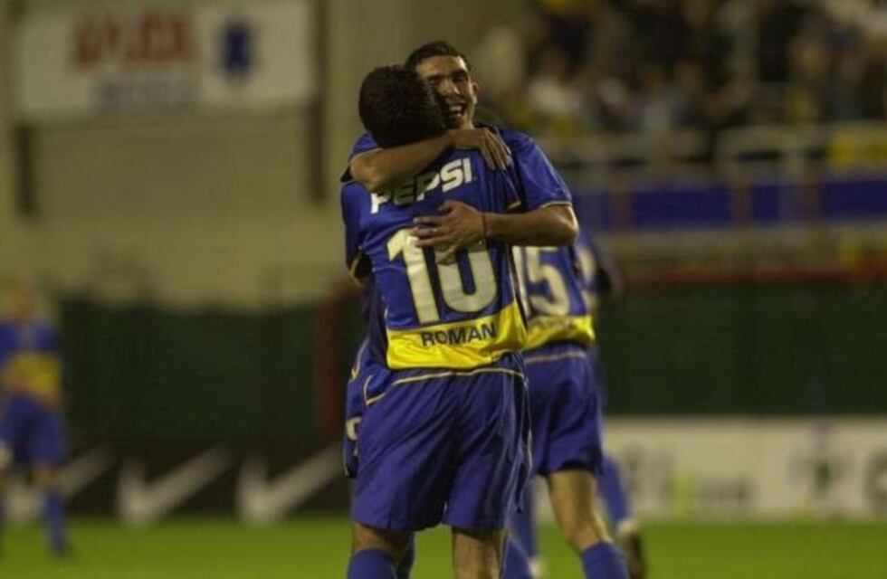 Tevez y un reconocimiento a Riquelme: "Me ayudó a entender la magnitud del mundo Boca"