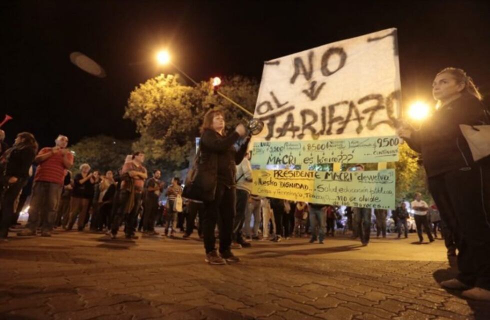 En San Rafael se manifestaron contra los tarifazos