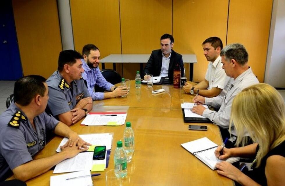 Prohíben festejos en espacios abiertos con fuertes controles en Año Nuevo