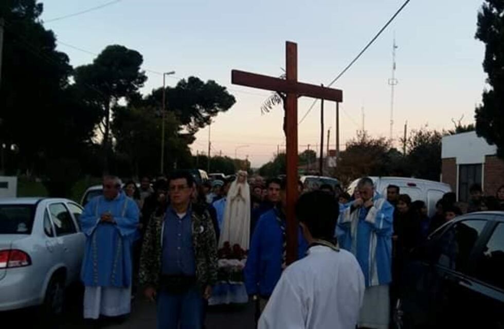 Festividad de la Virgen de Fátima en Villa Arias