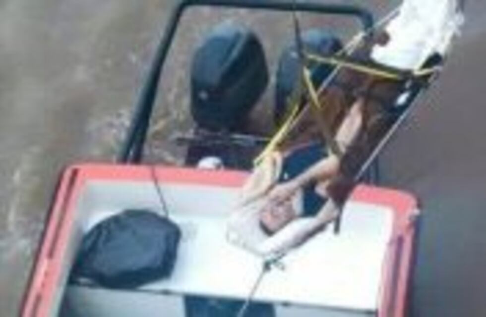 Rescataron a un marinero turco que sufrió un ACV en el Paraná