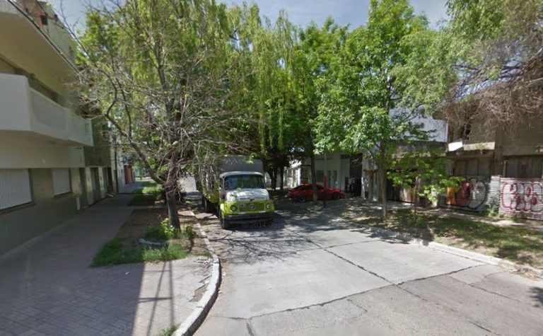 Ladrones encerraron en el baño a una anciana que volvía a su casa tras hacer los mandados