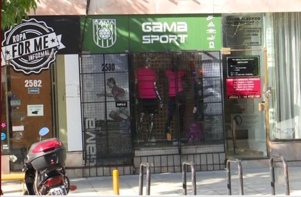 Despertó el comerciante apuñalado en Recoleta e imputaron a su atacante