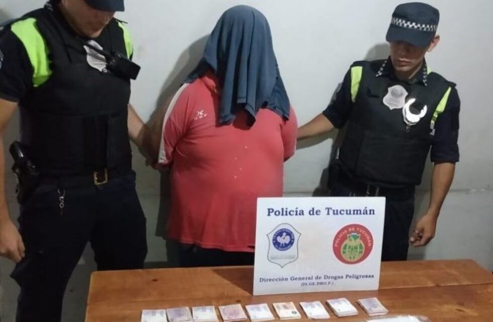Efectivos policiales interceptan una transacción narco en Lules