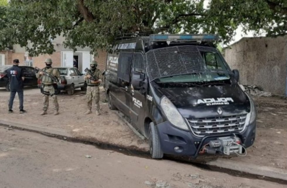 Tres detenidos por el ataque a balazos contra el Centro de Justicia Penal de Rosario