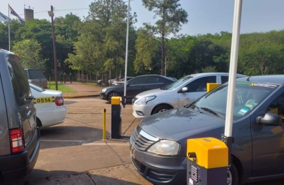 Taxistas aseguran que el carril exclusivo agilizó el paso fronterizo con Foz
