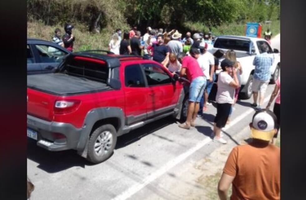 Una caravana de tucumanos no pudo llegar a Las Estancias