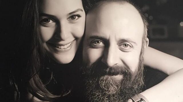 Bergüzar Korel y Halit Ergenç