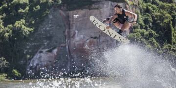 Primera fecha del campeonato argentino de wakeboard, en San Ignacio