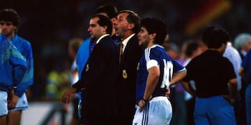 El hermano de Carlos Bilardo disparó contra Maradona tras su arribo a Gimnasia