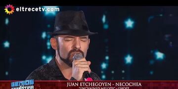 Juan Etchegoyen - Cantante local