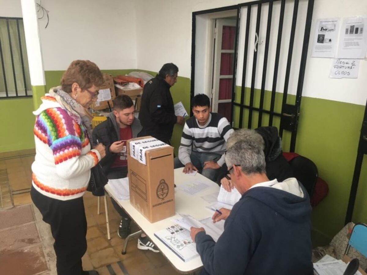 Elecciones en Centros Vecinales\u002E