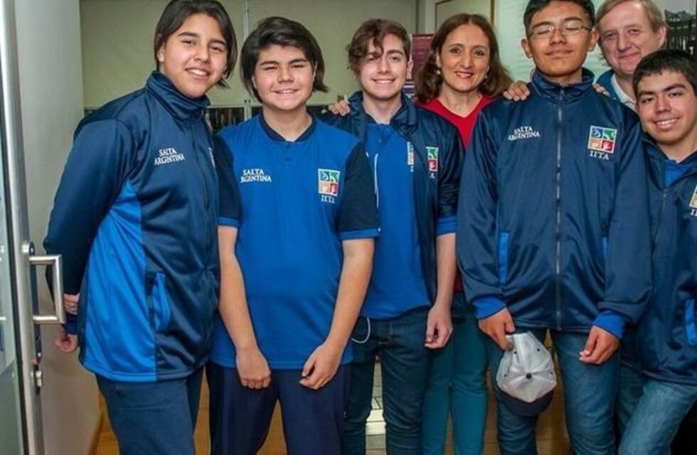 Parten al Mundial de Robótica las jóvenes promesas salteñas