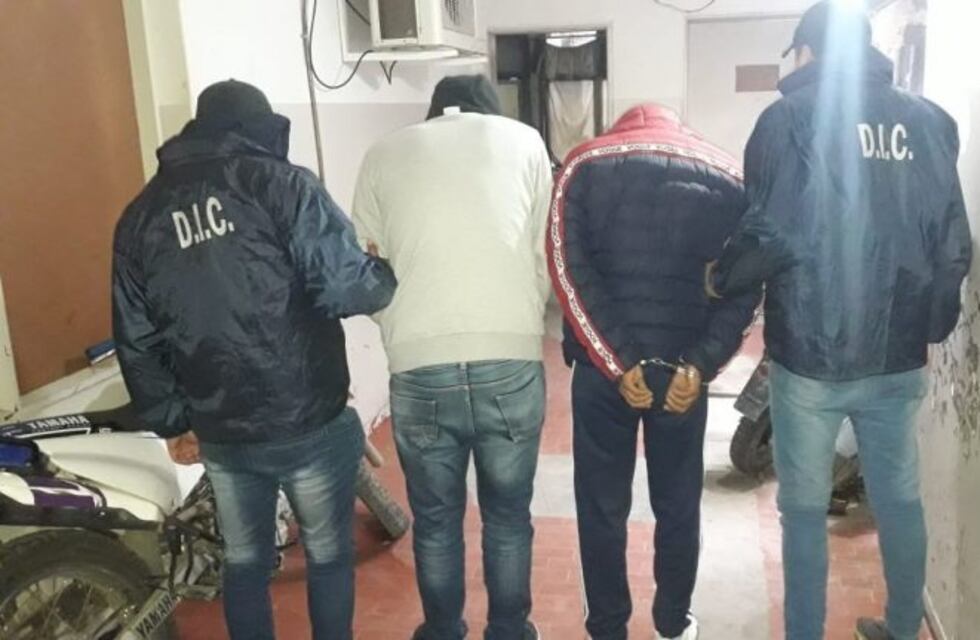 Dos detenidos en el caso de A. A., la niña encontrada en el basural