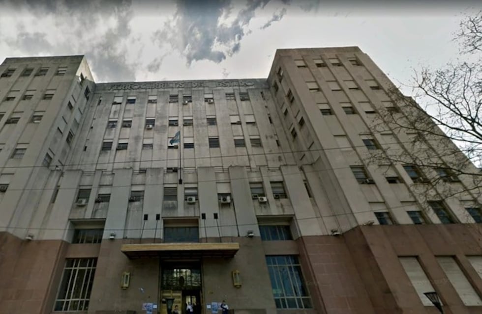 Se cayó un ascensor con gente adentro en los tribunales de Retiro