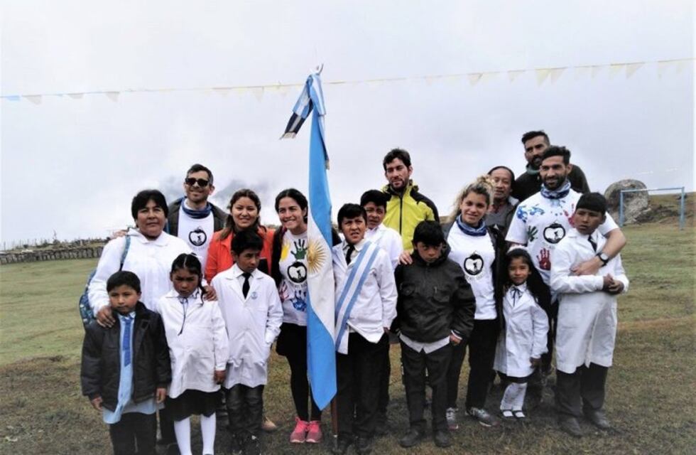 Alumnos de una Escuela rural de Santiago del Estero, realizaron su viaje de egresados en Alta Gracia