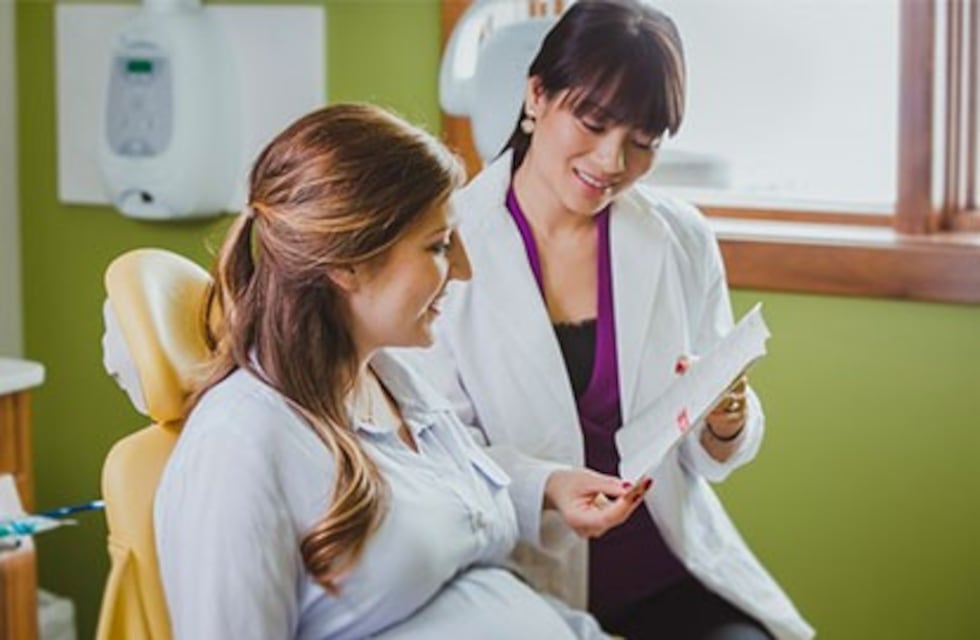 Brindarán una charla sobre los cuidados odontológicos durante y después del embarazo