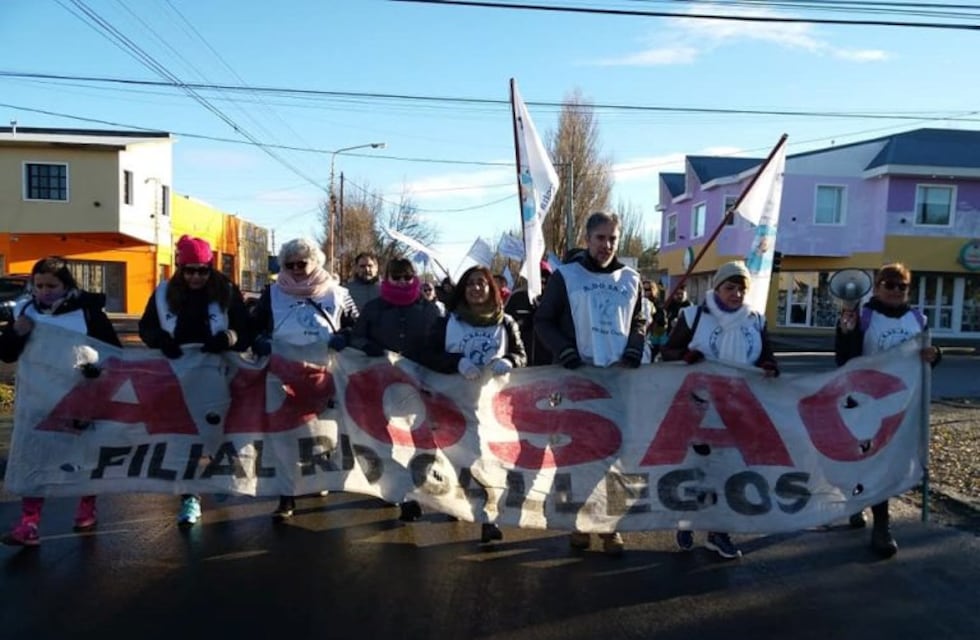 Río Gallegos: Acto de gremios contra la criminalización de la protesta