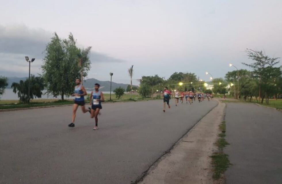 ¡Excelente! Así se vivió la Maratón Nocturna Inclusiva en Carlos Paz