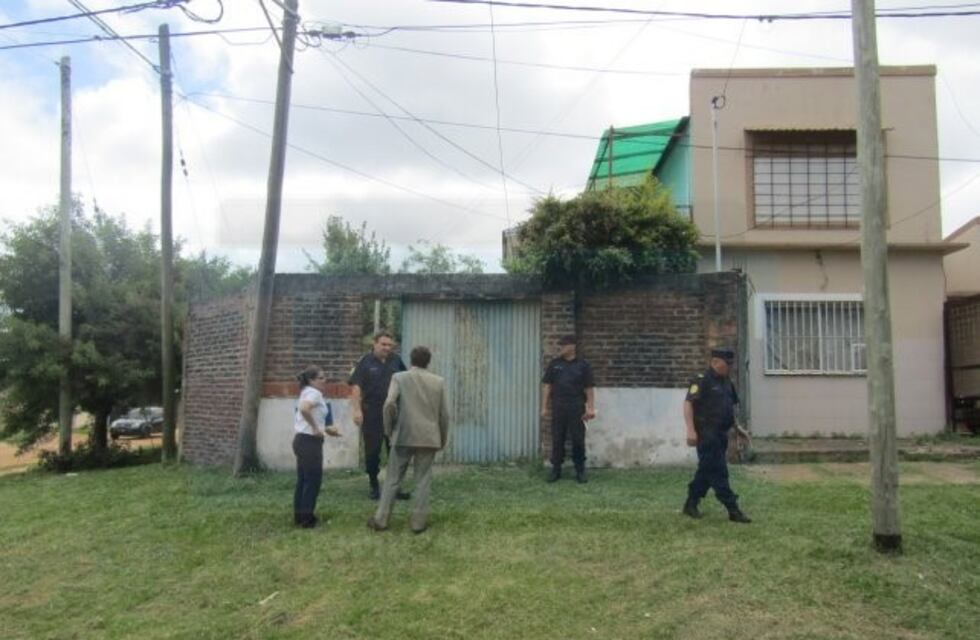 Asesinó a su padre a patadas y con una pesada piedra