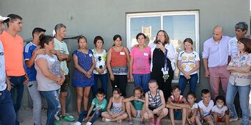 Entrega de viviendas en Concarán\u002E