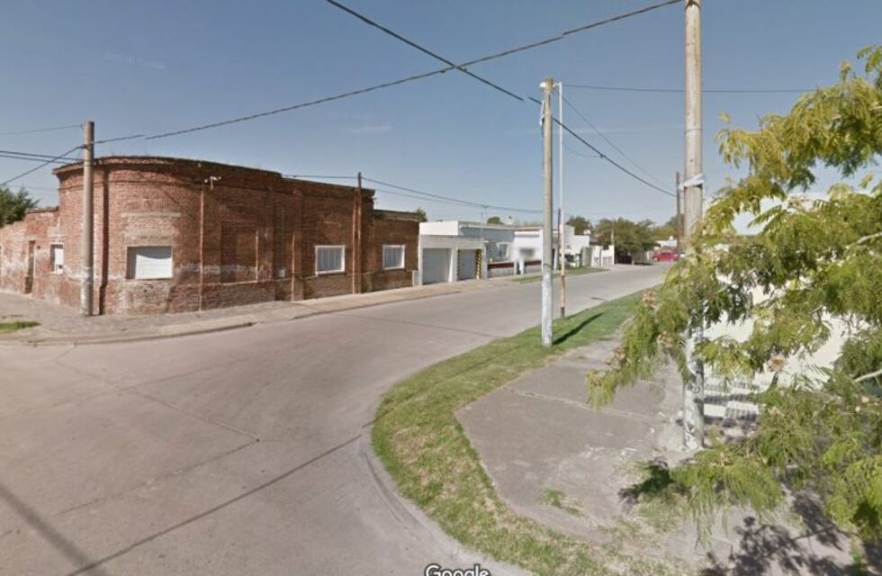 Le robaron herramientas de su casa y amenaza con difundir las imágenes si no las devuelven