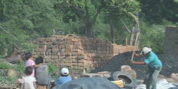 Cortaderos de ladrillos en Córdoba\u002E