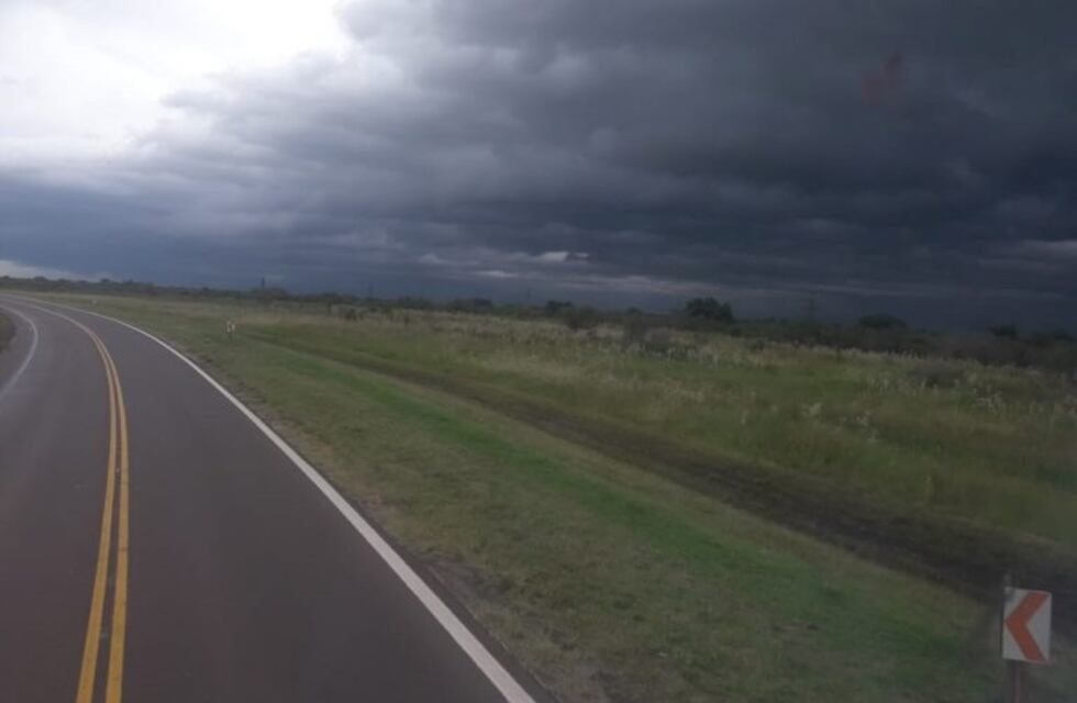 Frente de tormenta, diluvio y sol en el sur de la provincia