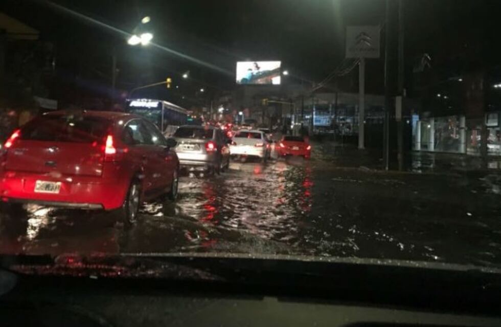 Cuatro familias evacuadas a causa del temporal en Córdoba