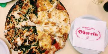 Pizzería Guerrín es uno de los locales legendarios de comidas de Argentina.