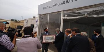 Tucumán: Alberto Fernández recorrió el anexo del hospital Eva Perón\u002E (SECP)