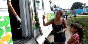 Los móviles municipales siguen recorriendo la ciudad de Córdoba\u002E