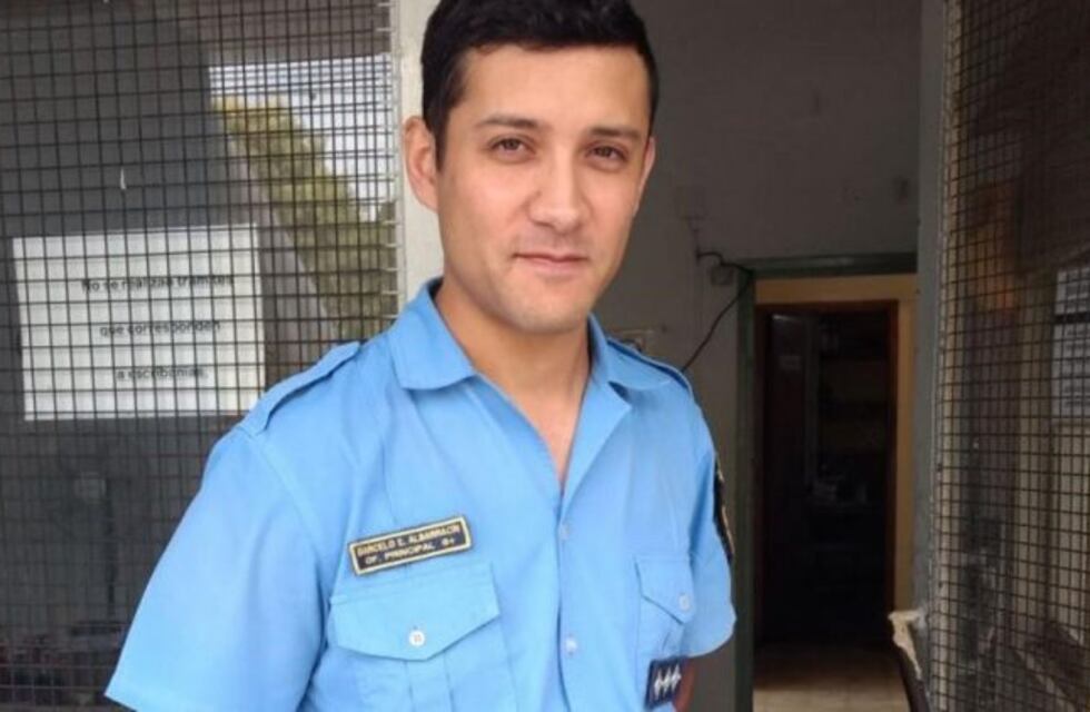 Un policía salvó la vida de una mujer que tuvo un infarto