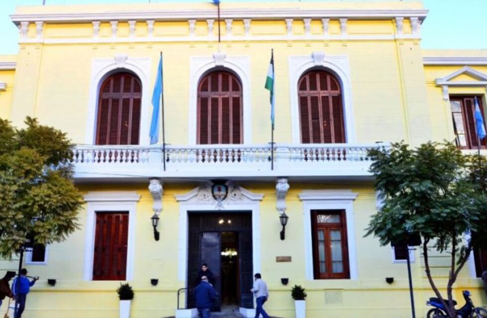 En Viedma, este jueves será "un día no laborable"