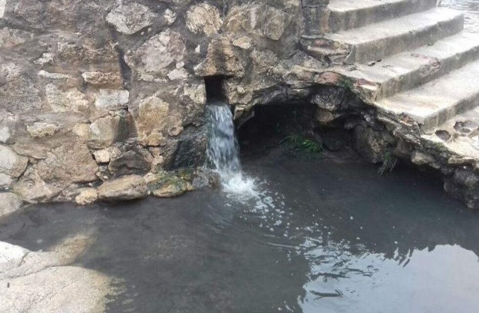 La Policía Ambiental frenó un derrame de líquidos cloacales en el río Mina Clavero