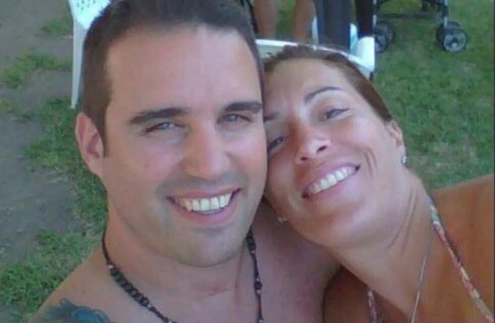 Emotiva despedida del hijo de Ariel Vázquez, uno de los bomberos fallecidos en el incendio de Villa Crespo