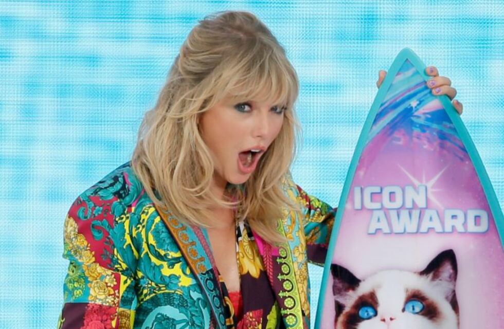 Taylor Swift se emborrachó y el video se volvió viral