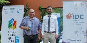 Nicolás Suraci (derecha)es uno de los organizadores del evento\u002E